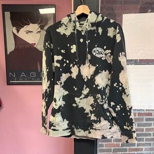 Vans Off The Wall Black and Cream Tye Dye Hoodie